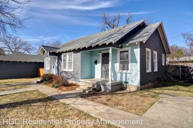 Building Photo - 804 West Lowden Street