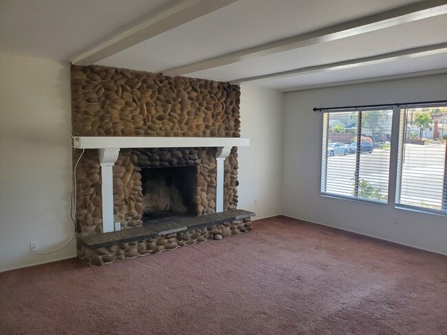 Building Photo - Corner lot detached SFR with a fenced yard in a wonderful neighborhood available 12/20/2025.