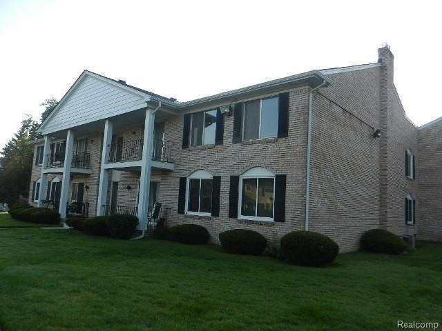 Primary Photo - 13900 Camelot Dr