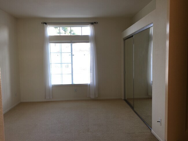 Foto del edificio - 12606 Springbrook Dr