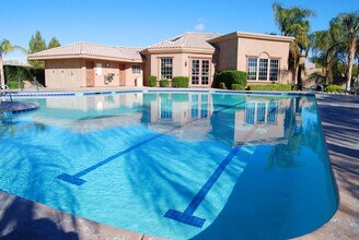 Building Photo - 45596 Torrey Pines Ct