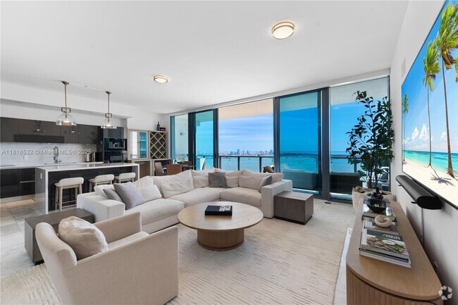 Building Photo - 1451 Brickell Ave