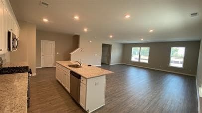 Building Photo - 382 Grey Falcon Ave