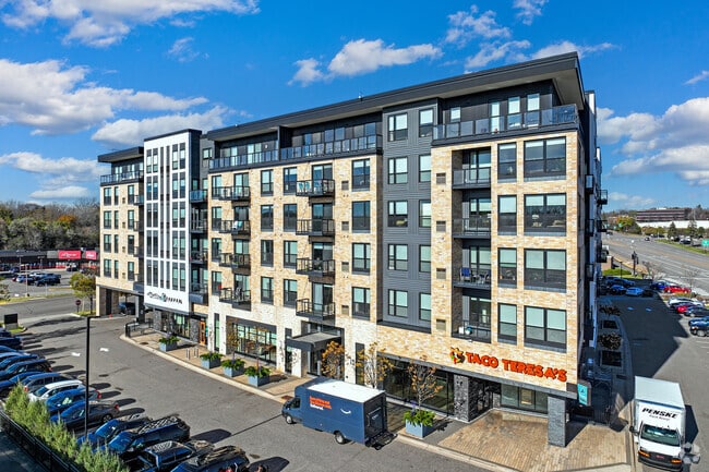 Building Photo - Residences at 1700