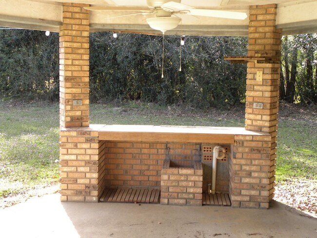 Foto del edificio - ***COMING SOON*** Country Setting No HOA