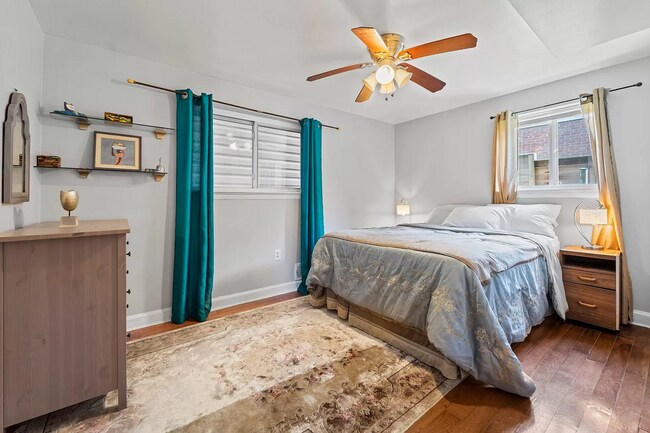 Foto del edificio - 9901 Ashburton Ln