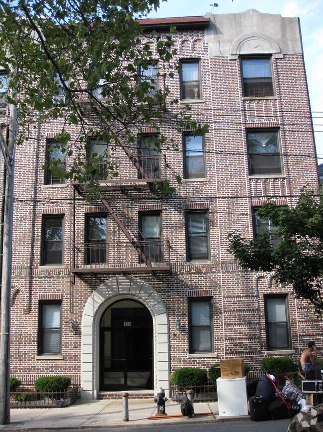 Building Photo - 155 89th St