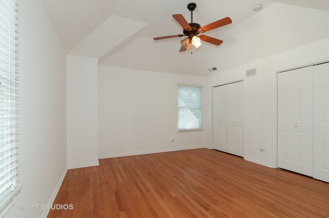 Building Photo - 455 Longfellow Ave