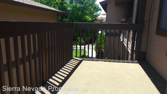 Building Photo - 1475 Selmi Dr