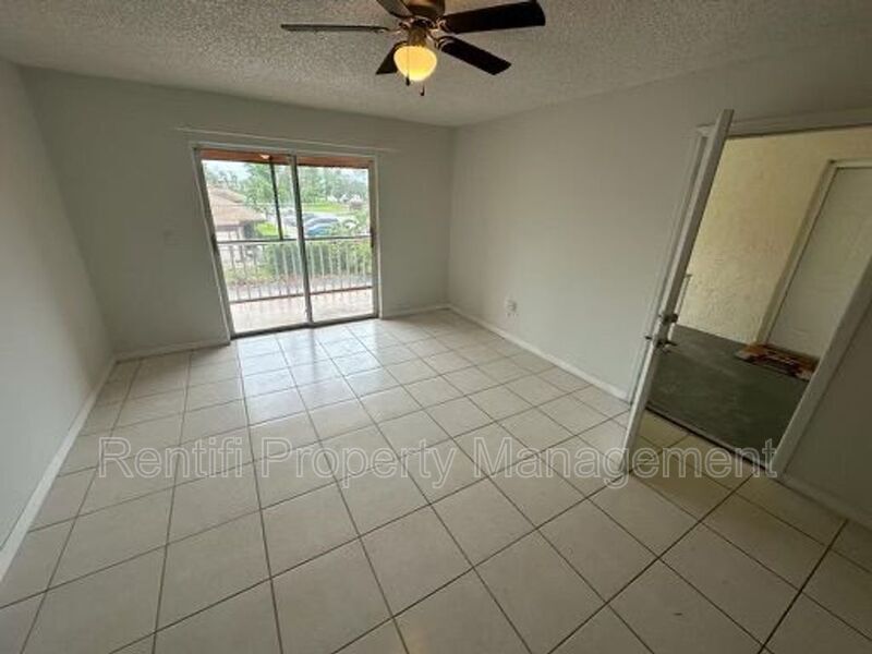 Primary Photo - 12632 Kenwood Ln