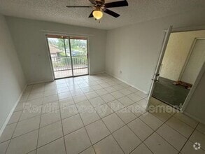 Building Photo - 12632 Kenwood Ln