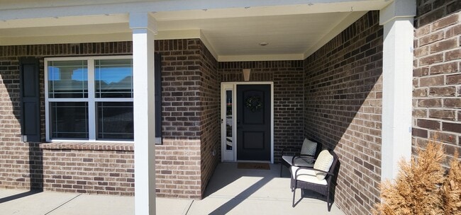 Building Photo - 8828 Twain Ln