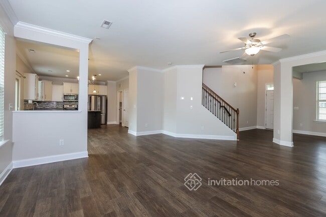 Building Photo - 113 Knoll Ct