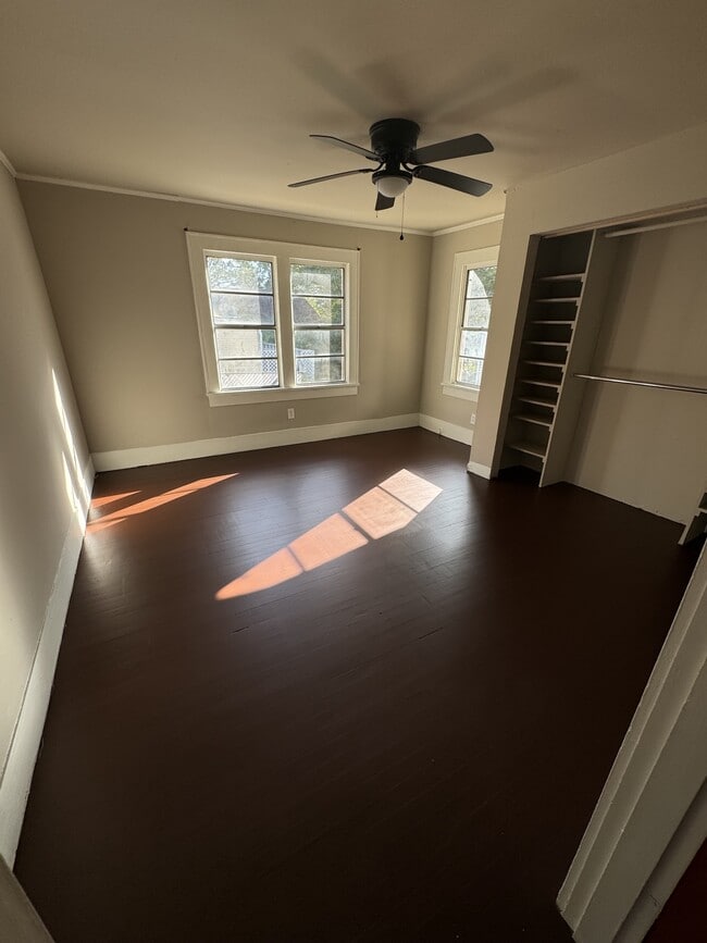 Building Photo - 117 Gardner St