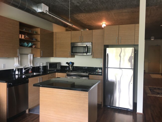 Foto del edificio - 1818 L St