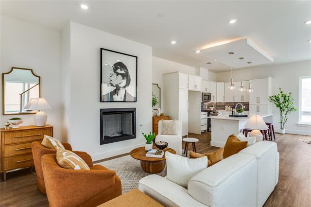 Foto del edificio - 349 College Ave