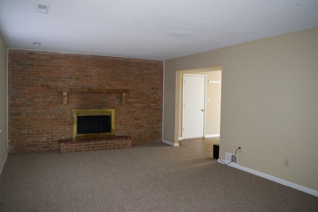 Foto del edificio - 4812 E Schooner Rd