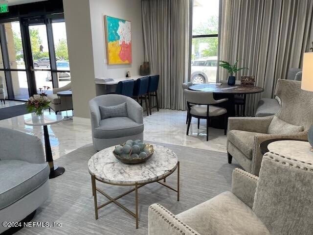 Foto del edificio - 1478 Riverplace Blvd