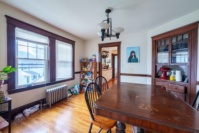 Dining room - 8 Niles St
