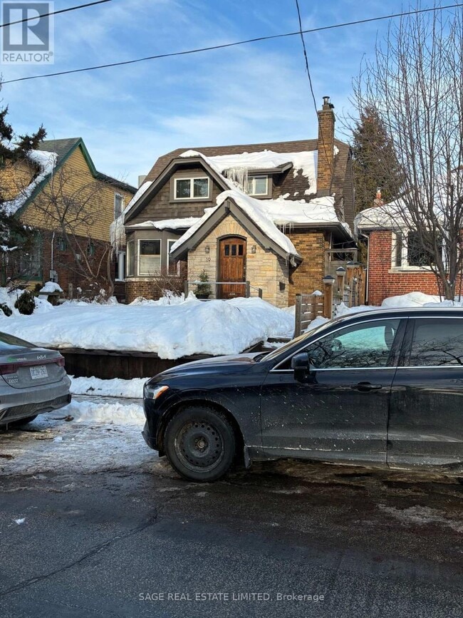 Building Photo - 19 Beechwood Dr