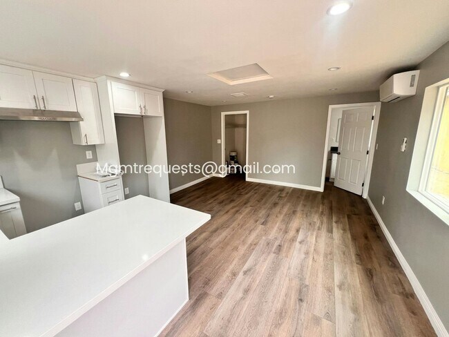 Foto del edificio - 2994 9th St