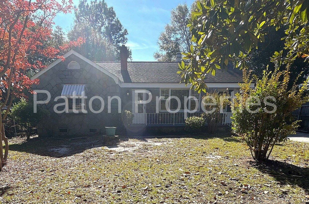 Primary Photo - West Columbia Home