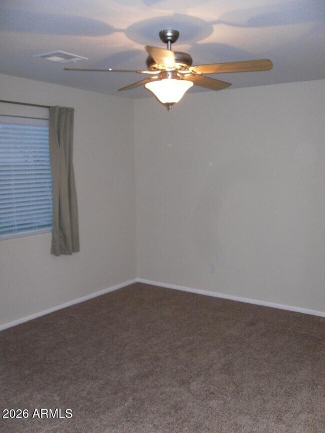 Foto del edificio - 3045 W Covey Ln
