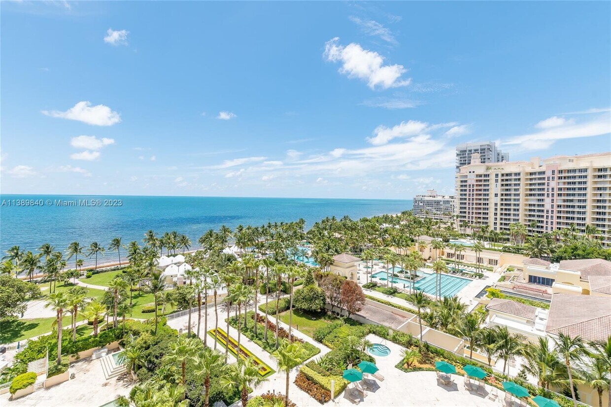 Foto principal - 791 Crandon Blvd