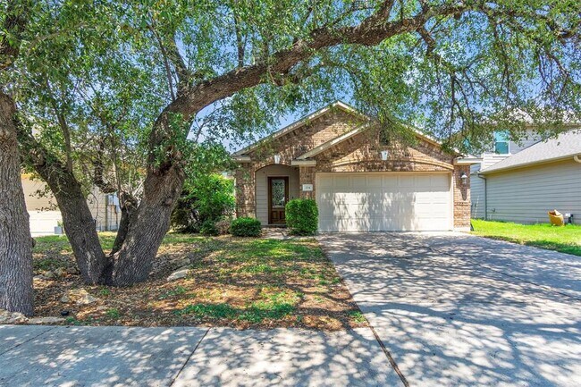 Building Photo - 204 Chickadee Ln
