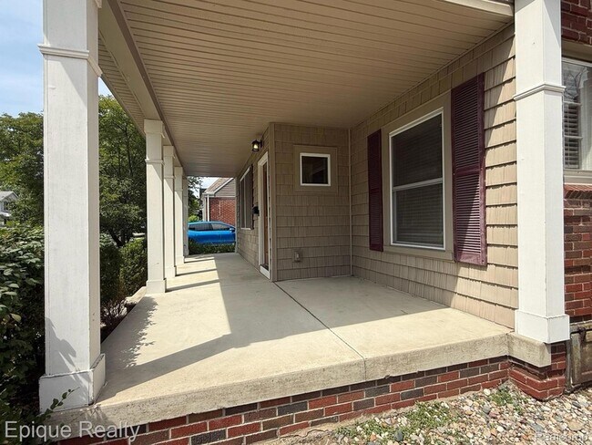 Foto del edificio - 1846 Oakshire Ave