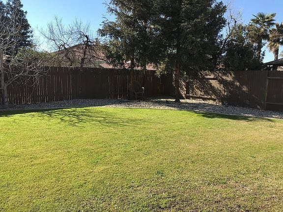 Building Photo - GREAT NEIGHBORHOOD AND SCHOOLS BEAUTIFUL HOME