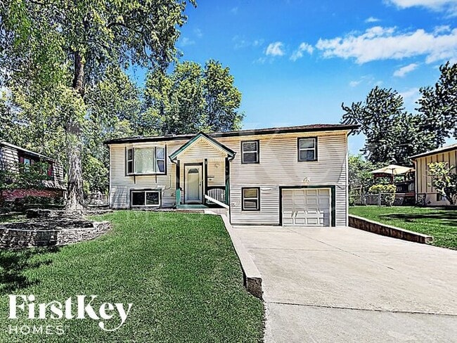 Building Photo - 1616 W Brittany Dr