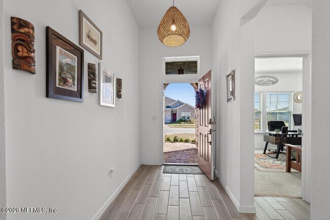 Foto del edificio - 7212 Calamint Ave