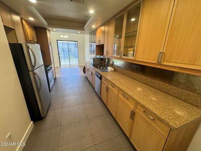Foto del edificio - 13331 Moorpark St