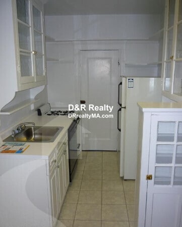 Building Photo - 22 Chauncy St