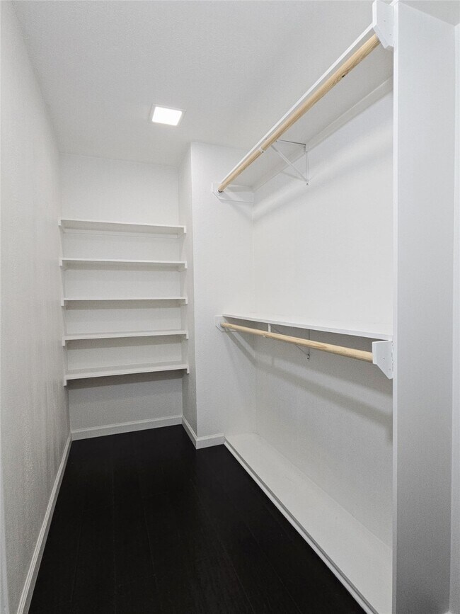 Building Photo - 14911 Wunderlich Dr