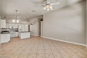 Building Photo - 980 Sand Coral Dr