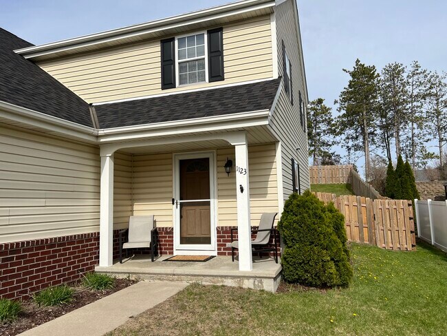 Building Photo - 1123 White Sands Ct