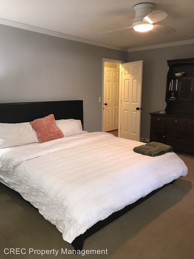 Foto del edificio - 3 br, 2.5 bath House - 648 Pelzer Drive