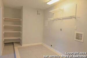 Foto del edificio - 14310 Ridge Falls Dr
