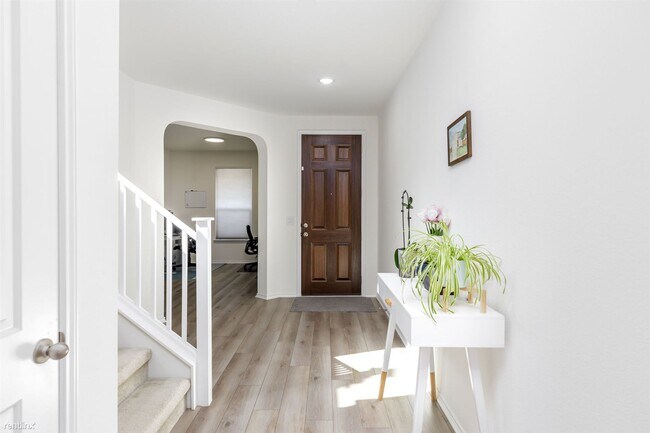 Foto del edificio - 3 br, 2.5 bath House - 216 Espresso Drive