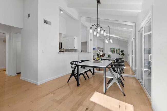 Foto del edificio - 19304 Vineyard Ln