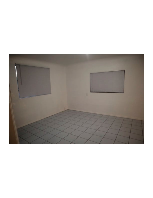 Building Photo - 2515 Illinois Ave