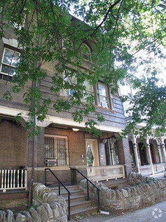Building Photo - 4016 Spruce St