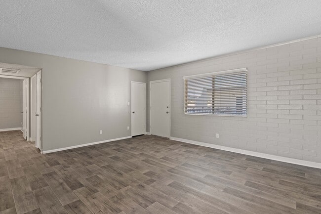 Photo - Zona Village Apartments