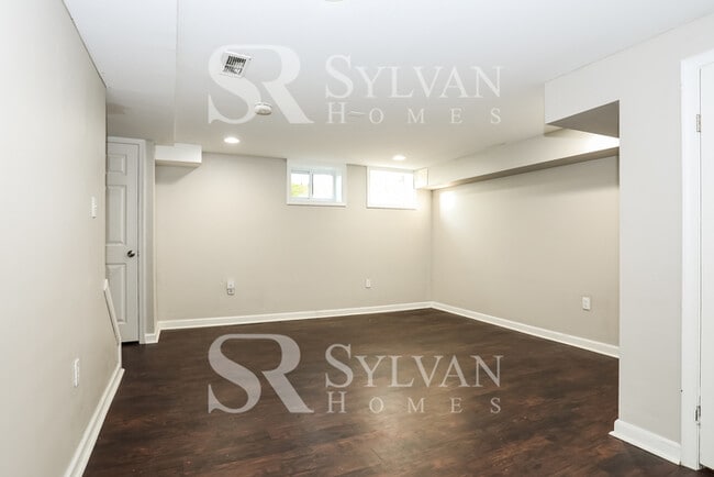 Building Photo - The Lifestyle You Deserve.