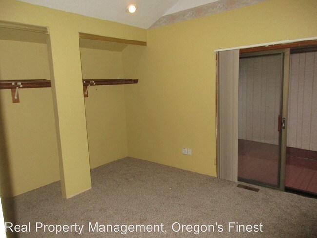 Building Photo - 18040 Peter Skene Way