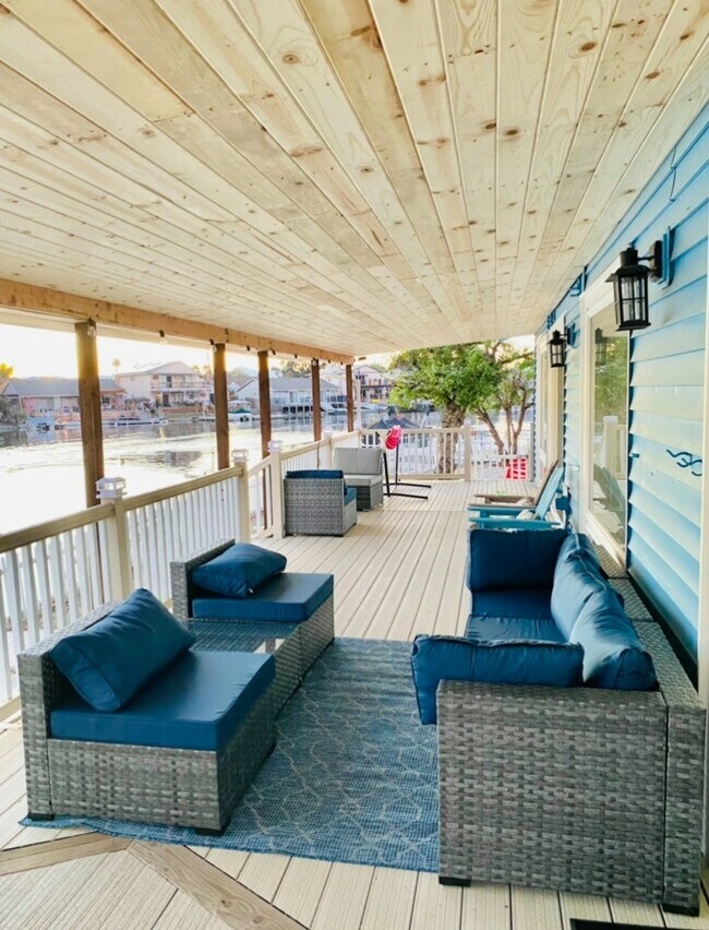Foto del edificio - 5514 Marlin Ct