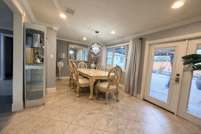 Foto del edificio - 9770 Tappenbeck Dr