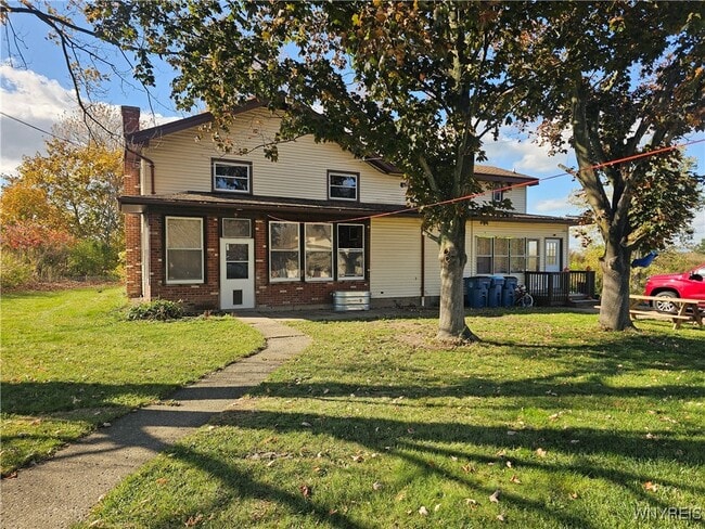 Building Photo - 1970 Sturgeon Point Rd